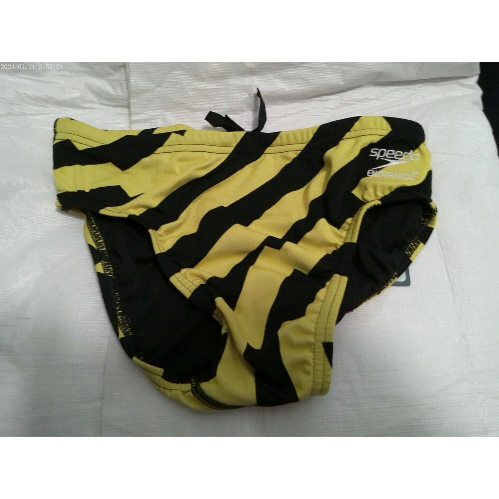 Speedo Men's Swim Brief Size 28 Vortex Maze Brief Speedo Yellow NIB Endurance+